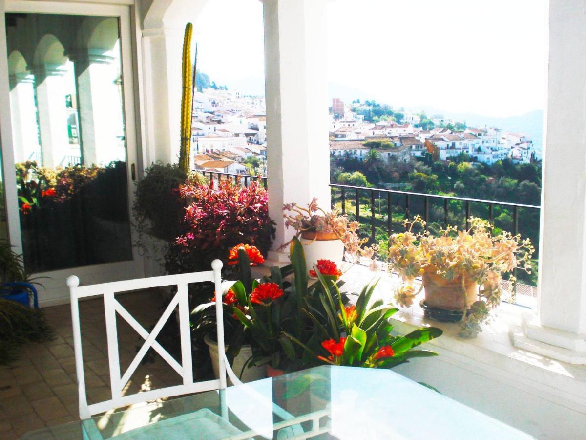 Gaucin Apt Private Heated Pool Exterior photo